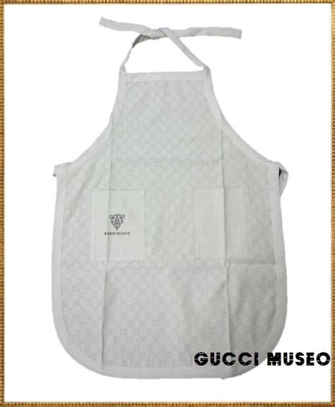 gucci apron cooking